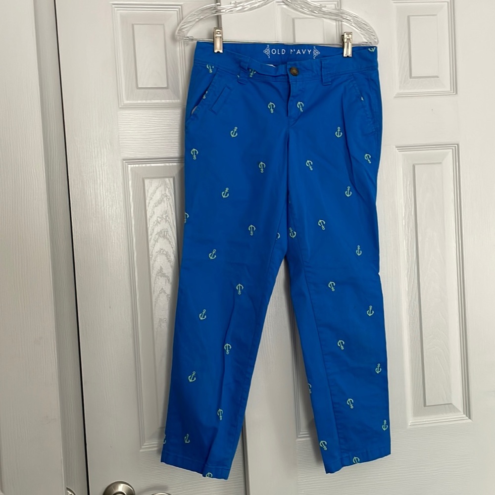 Old navy royal blue capri chinos with embroidered anchors